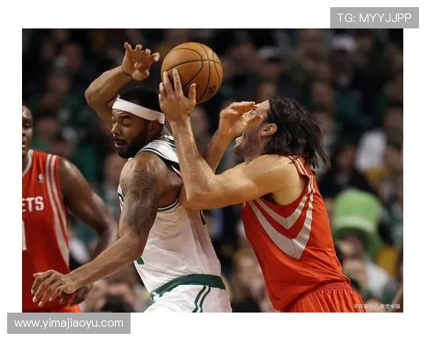 鹈鹕主帅寄望费尔斯在攻防两端持续展现冲击力并期待其不断成长